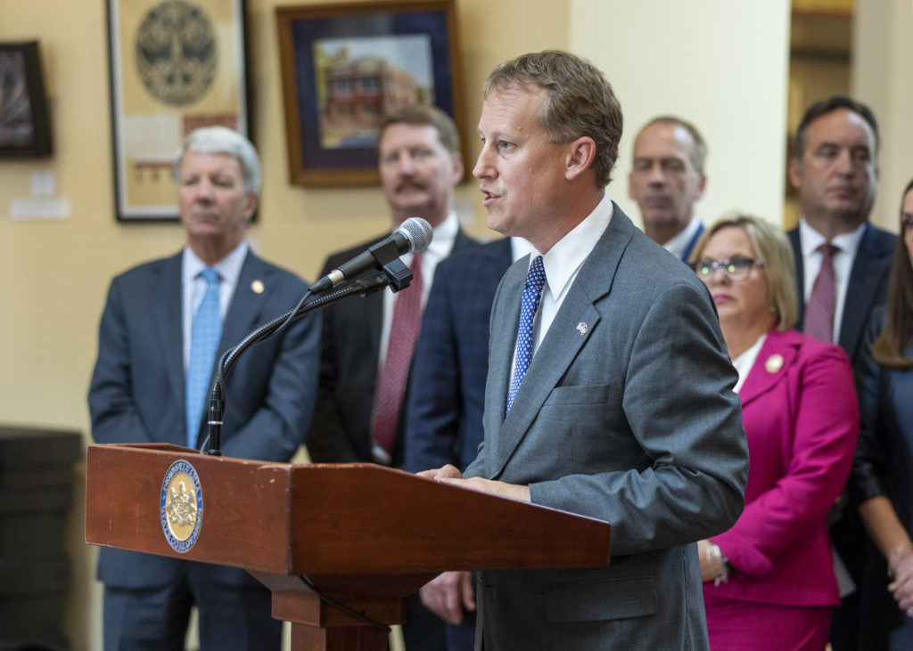 Senate Sends Opioid Treatment Agreement Bill To Governor S Desk Senator Aument